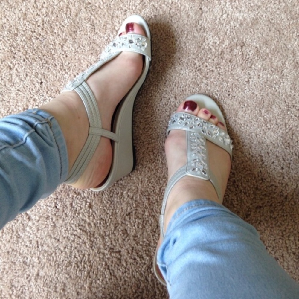 Super cute silver wedges